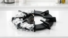 五徳掃除はこすらないのが正解 重曹とラップの泡パックで汚れをラクに落とす方法